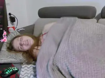 Lulu-Erotica  live sex cam