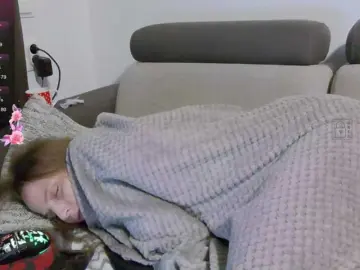 Lulu-Erotica  live sex cam