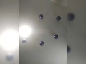 Lulu-Erotica  live sex cam