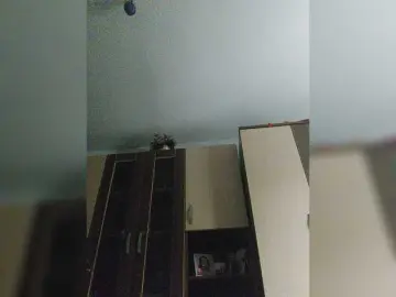 Lulu-Erotica  live sex cam