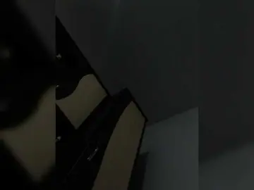 Lulu-Erotica  live sex cam