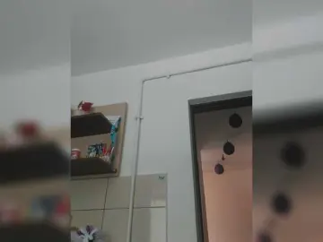 Lulu-Erotica  live sex cam