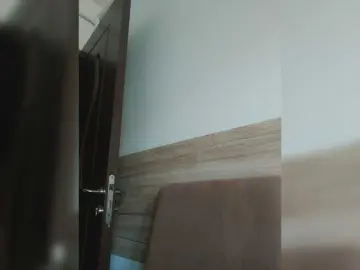 Lulu-Erotica  live sex cam