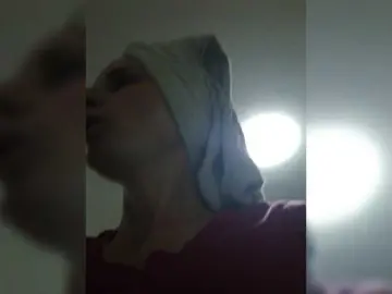 Lulu-Erotica  live sex cam
