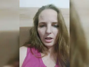 Lulu-Erotica  live sex cam