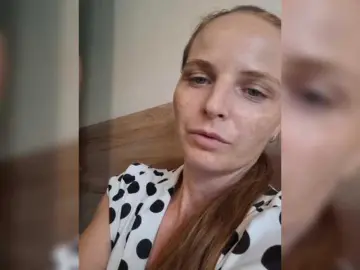Lulu-Erotica  live sex cam