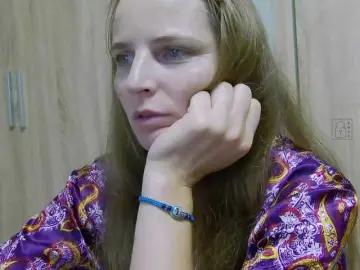 Lulu-Erotica  live sex cam