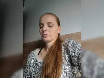 Lulu-Erotica  live sex cam