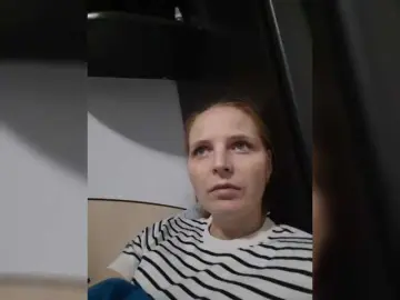 Lulu-Erotica  live sex cam