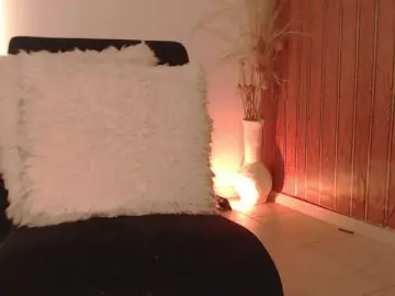 Madam-Agatha  live sex cam