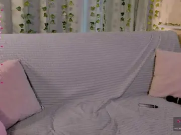 Ashley-Nicks  live sex cam