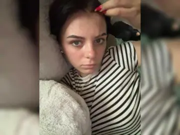 BlackRavenX  live sex cam