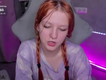 Emma-Dusk  live sex cam
