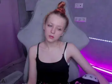 Emma-Dusk  live sex cam