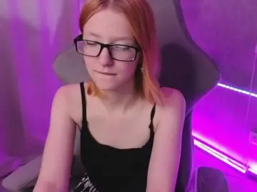 Emma-Dusk  live sex cam