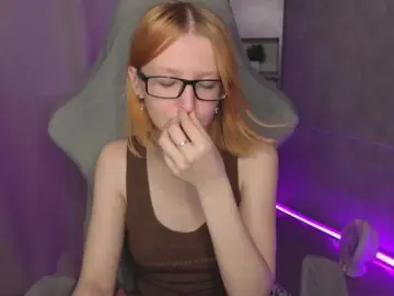Emma-Dusk  live sex cam