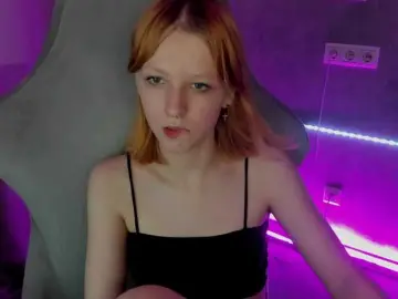 Emma-Dusk  live sex cam
