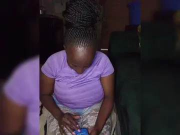 Missessy  live sex cam