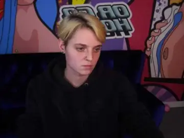 RoxyFlame  live sex cam