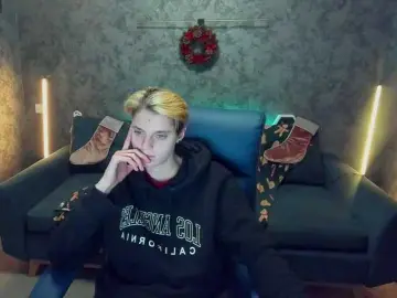 RoxyFlame  live sex cam