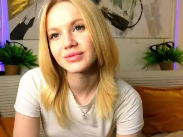 Sonyavibe  live sex cam