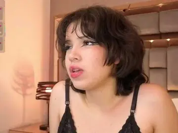 SophieCollins  live sex cam