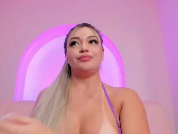 Milaowens  live sex cam