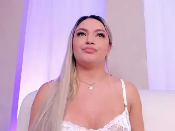 Milaowens  live sex cam