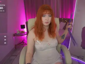 LiluReds  live sex cam