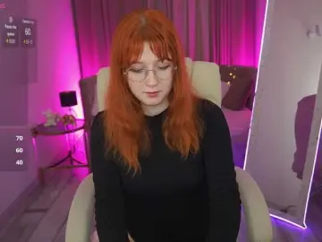 LiluReds  live sex cam
