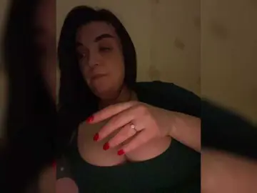 Nelli-1  live sex cam