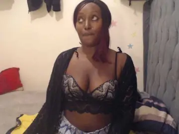 Sexxypetite  live sex cam