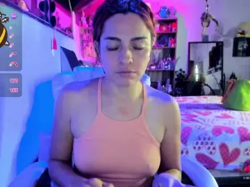 SmilingSalor  live sex cam