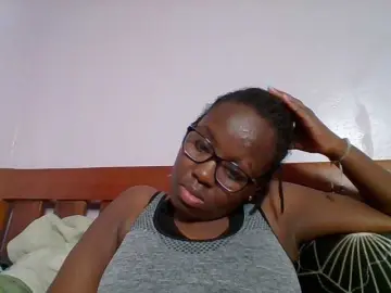Sweetariah1  live sex cam