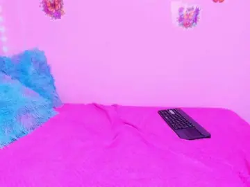 Taylorleei1  live sex cam