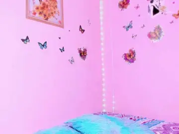 Taylorleei1  live sex cam