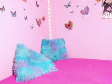 Taylorleei1  live sex cam