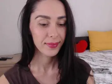 ValeriaFoxx  live sex cam