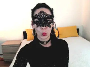 ValeriaFoxx  live sex cam
