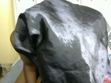 Freakystud  live sex cam