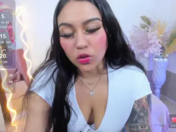 Kendra-tay  live sex cam