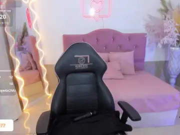 Kendra-tay  live sex cam