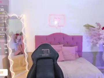 Kendra-tay  live sex cam