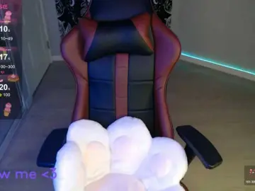 Softalaska  live sex cam