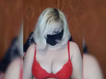 Yana38a  live sex cam