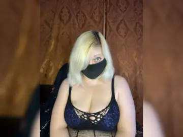 Yana38a  live sex cam