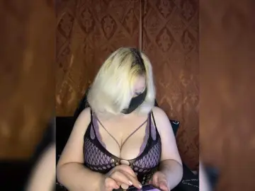 Yana38a  live sex cam