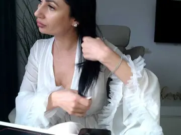 ElizabethAC  live sex cam