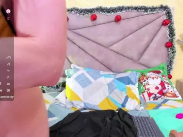 Esmeralda-Oik  live sex cam