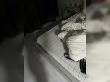 Gold-orgasm  live sex cam